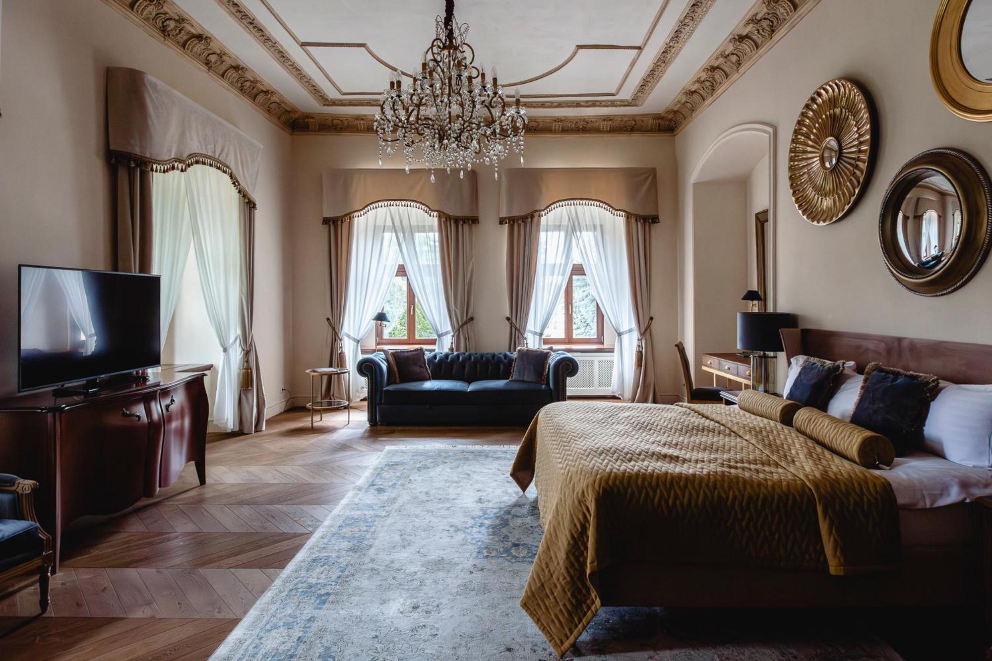 Palac Mojecice Εξωτερικό φωτογραφία